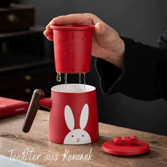 Keramik Teetasse mit Holzgriff | 360 ml Hasen-Design Becher | mit Keramik Teesieb & Deckel