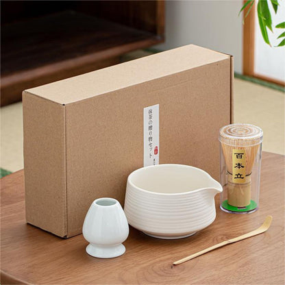 Japanisches traditionelles Matcha Starter Set – Basic Edition | Matcha Schale aus Keramik mit Bambusbesen, Besenhalter & Bambuslöffel
