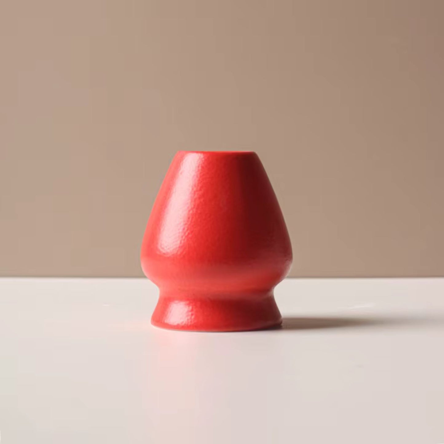 2-teiliges Keramik Matcha Schalen Set Basic | Matcha Schale (500 ml) & Bambusbesen Chasen-Halter, Rot