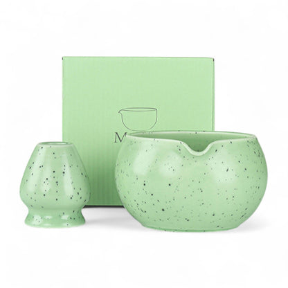 2-teiliges Keramik Matcha Schalen Set Basic | Matcha Schale (500 ml) & Bambusbesen Chasen-Halter, Grün