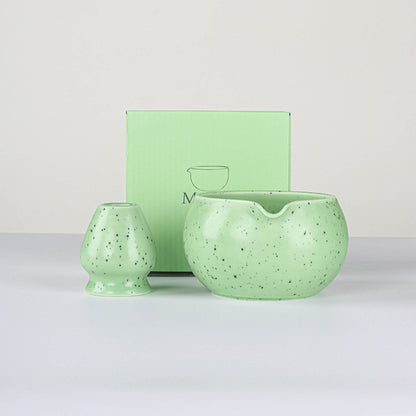 2-teiliges Keramik Matcha Schalen Set Basic | Matcha Schale (500 ml) & Bambusbesen Chasen-Halter, Grün