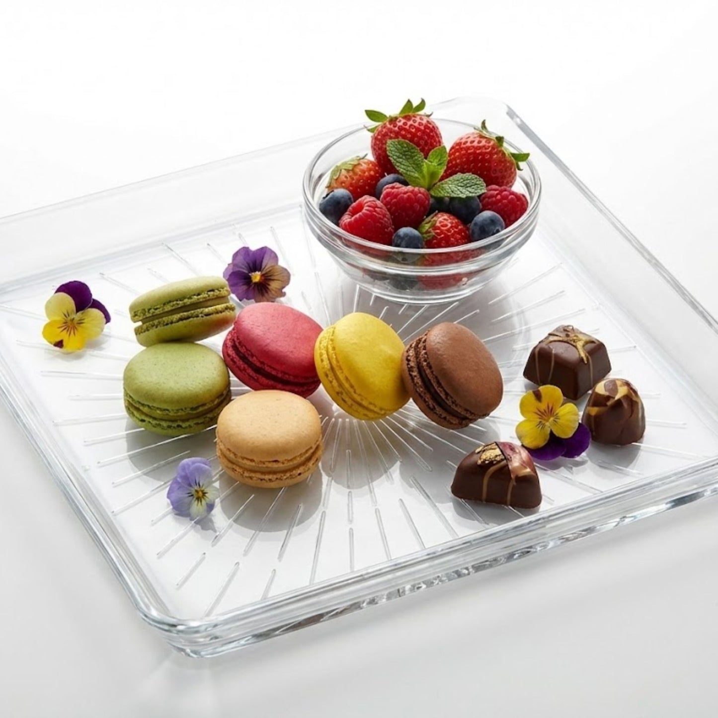 Madlen Glas Servierteller quadratisch 24x24cm aus Kristallglas –  Glasteller für Kuchen, Dessert, matcha