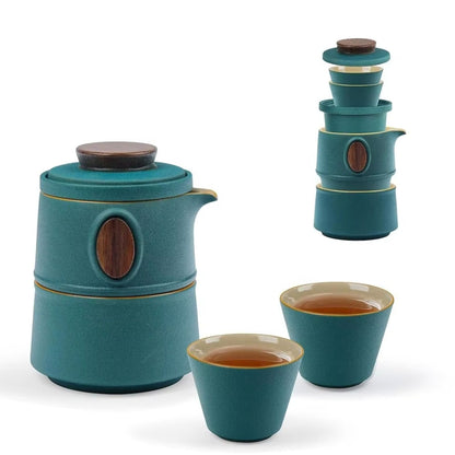 Chinesisches Kung Fu Tee-Set – Stapelbares Reise-Teeset aus Porzellan mit 2 Tassen, Kanne, Filter & Tasche