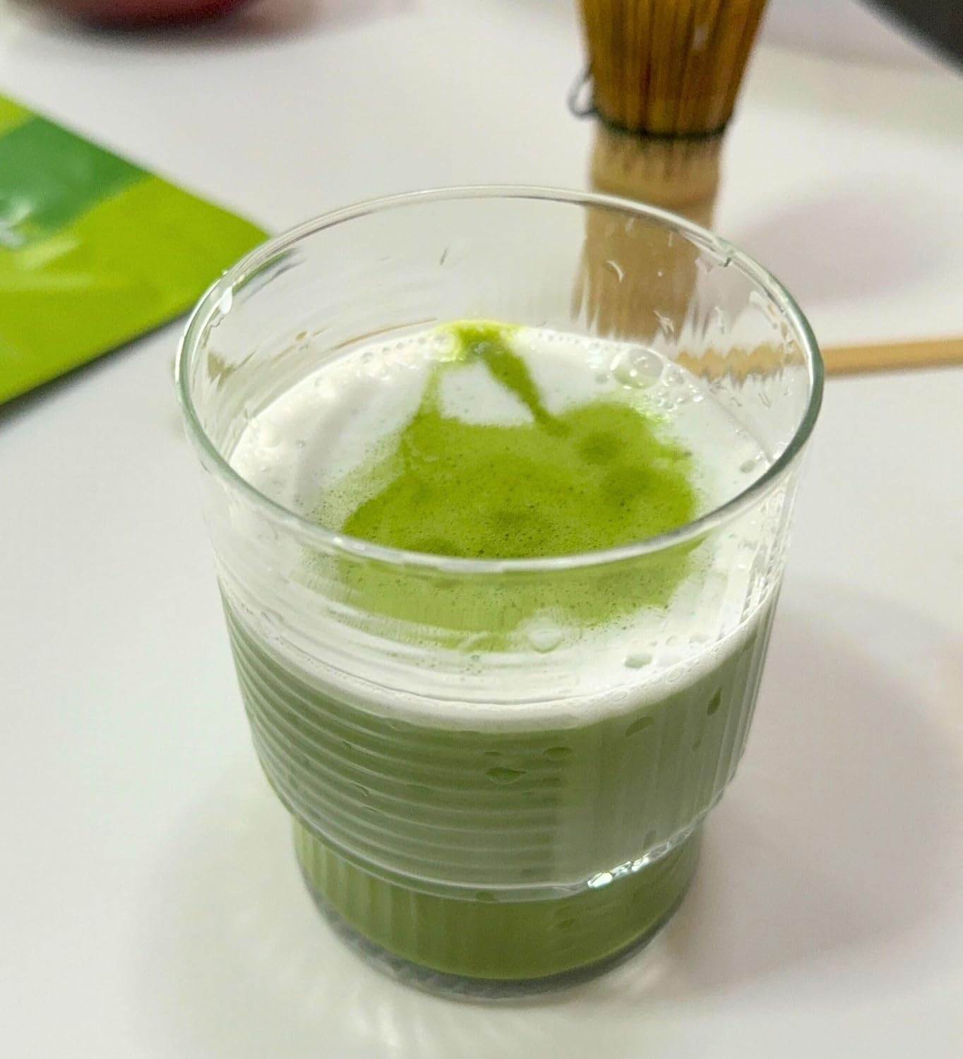 6 Stück Gläser Set | 325 ml Matcha-Gläser | Rippen-Glas mit geometrischem Muster | Glas für Matcha Smooties Wasser Softdrink, Trinkgläser, STAPELBAR