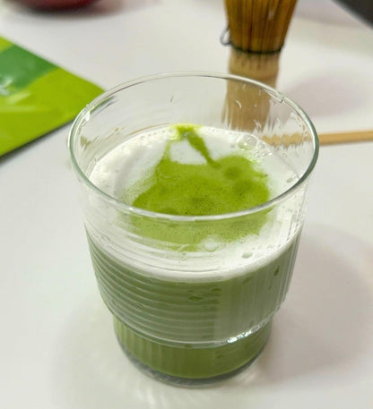 6 Stück Gläser Set | 325 ml Matcha-Gläser | Rippen-Glas mit geometrischem Muster | Glas für Matcha Smooties Wasser Softdrink, Trinkgläser, STAPELBAR