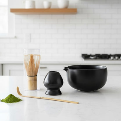 Japanisches traditionelles Matcha Starter Set – Basic Edition | Matcha Schale aus Keramik mit Bambusbesen, Besenhalter & Bambuslöffel