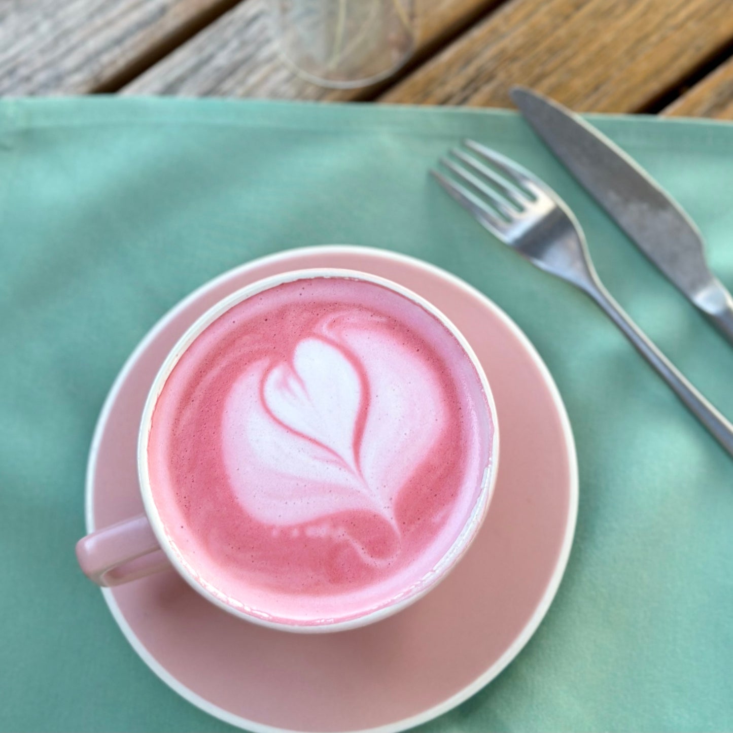 Pink Flamingo Latte Pulver, Erdbeere, Kokos & Taro Getränkepulver, 140g