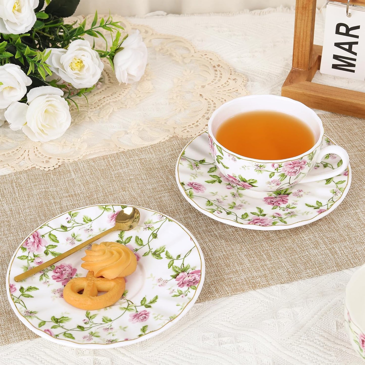 Teetassen Set 2er – Vintage Floral Blumen Porzellan Tassen & Untertassen mit Löffel, 200 ml