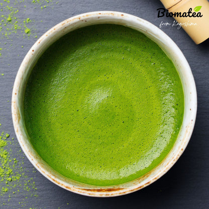 Bio Ceremonial grade Matcha Tee Pulver, 30g Dose mit Aromaschutzfolie für maximale Frische