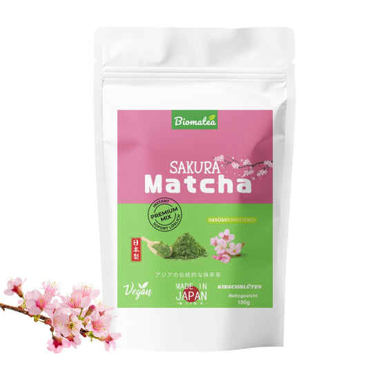 Japanischer Matcha Pulver mit Sakura Kirschblüten, gesüßt – 100g – Sofort löslich in Wasser oder Milch, trinkfertig