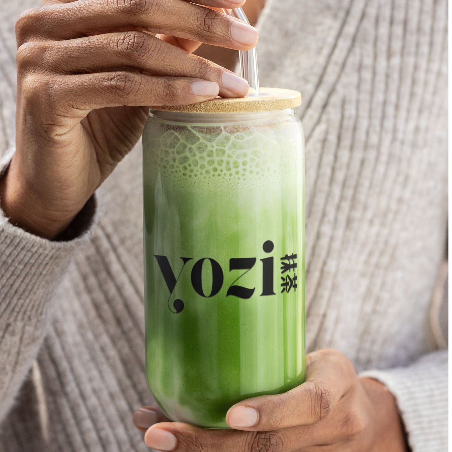 Yozi Premium ceremonial Matcha Pulver, 30g, inkl. Metall Geschenk-Etui, Pestizidfrei Matcha-Tee  aus Japan Kagoshima
